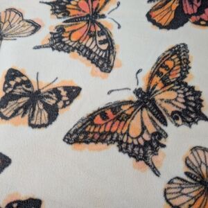 Hand Crafted Double Sided Anti Pill Fleece Balnket